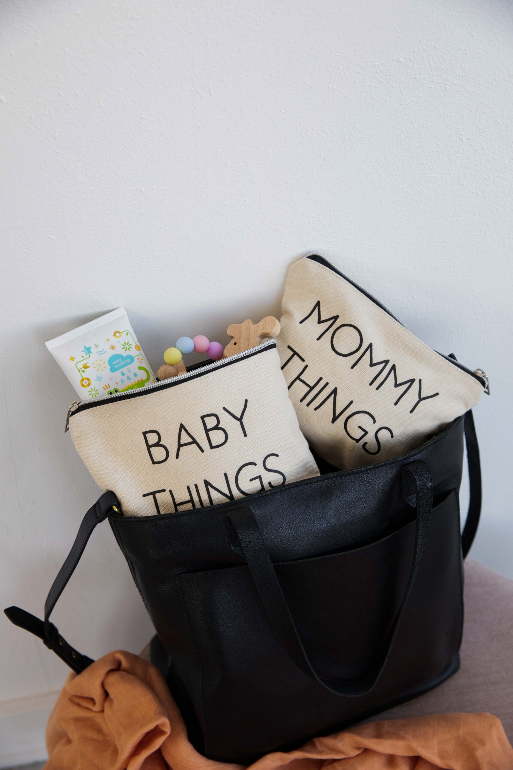 Pearhead - Mommy and Baby Travel Pouches - Image 6