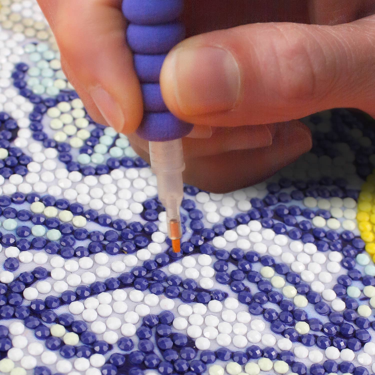 White Sunflowers Diamond Painting Kit - Image 7