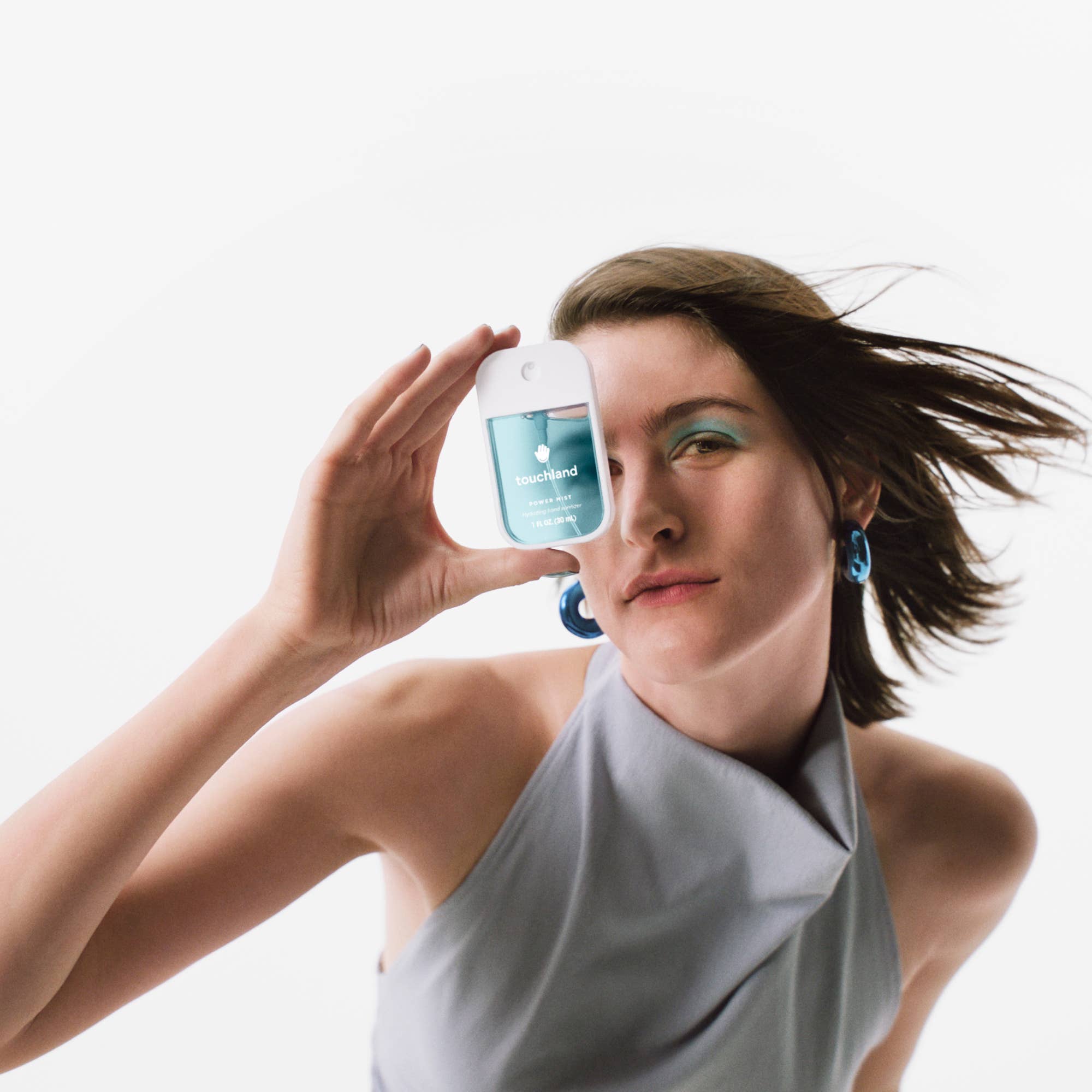 Blue Sandalwood Power Mist Hydrating Hand Sanitizer - Image 4