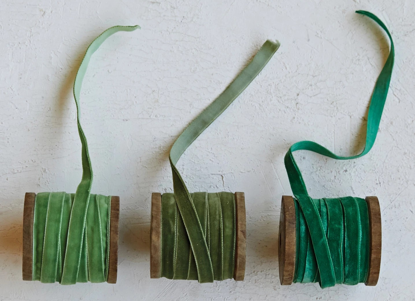 10 Yard Velvet Ribbon on Wood Spool, 3 Colors, Green