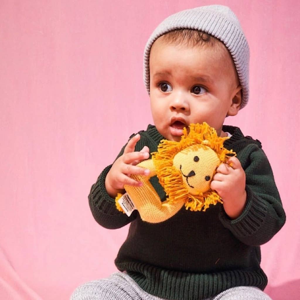 Estella - Organic Baby Toys - Newborn Rattles | Lion (Machine Washable - Image 2