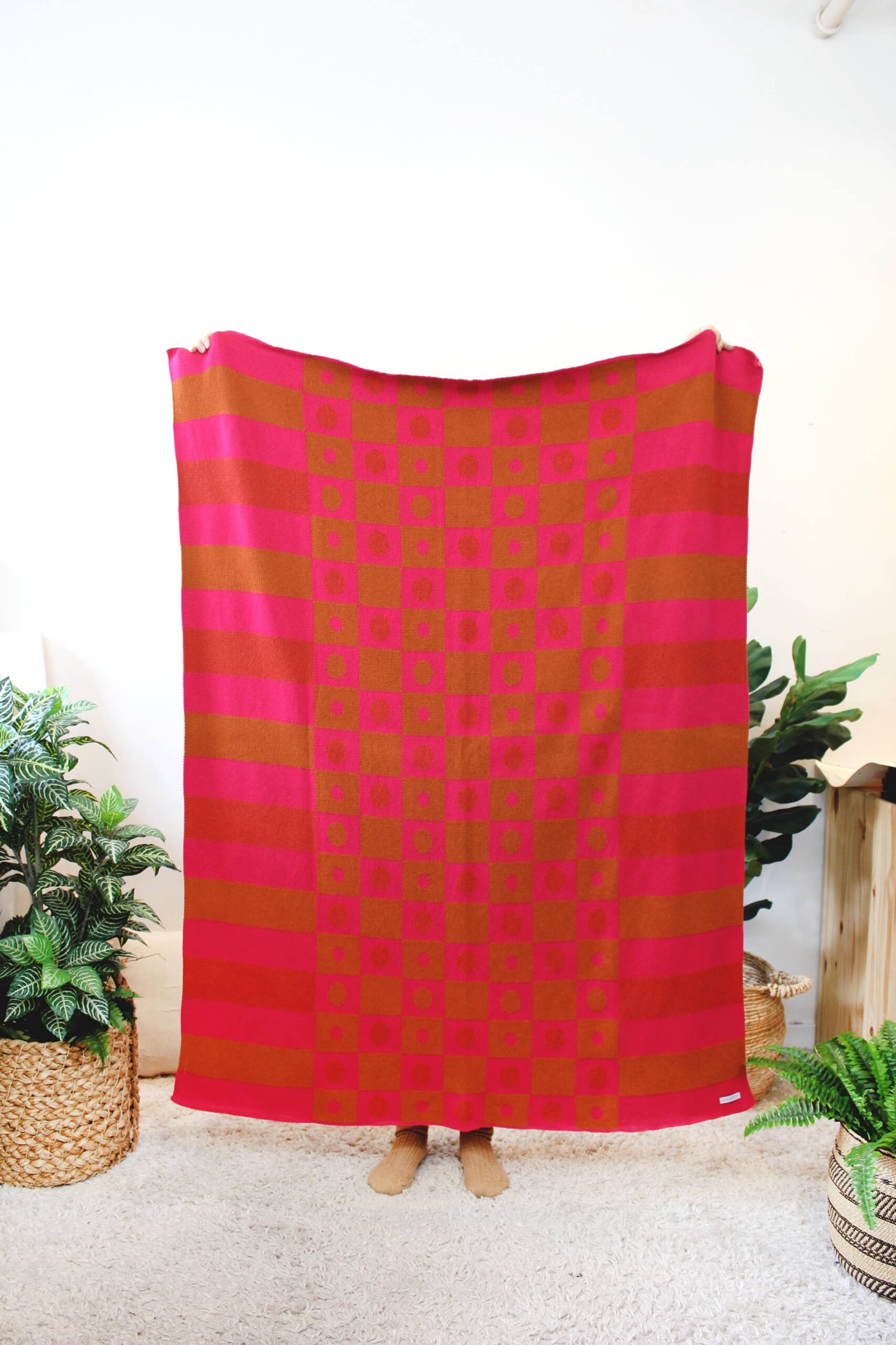 Calhoun & Co. - Checkmate Knit Blanket