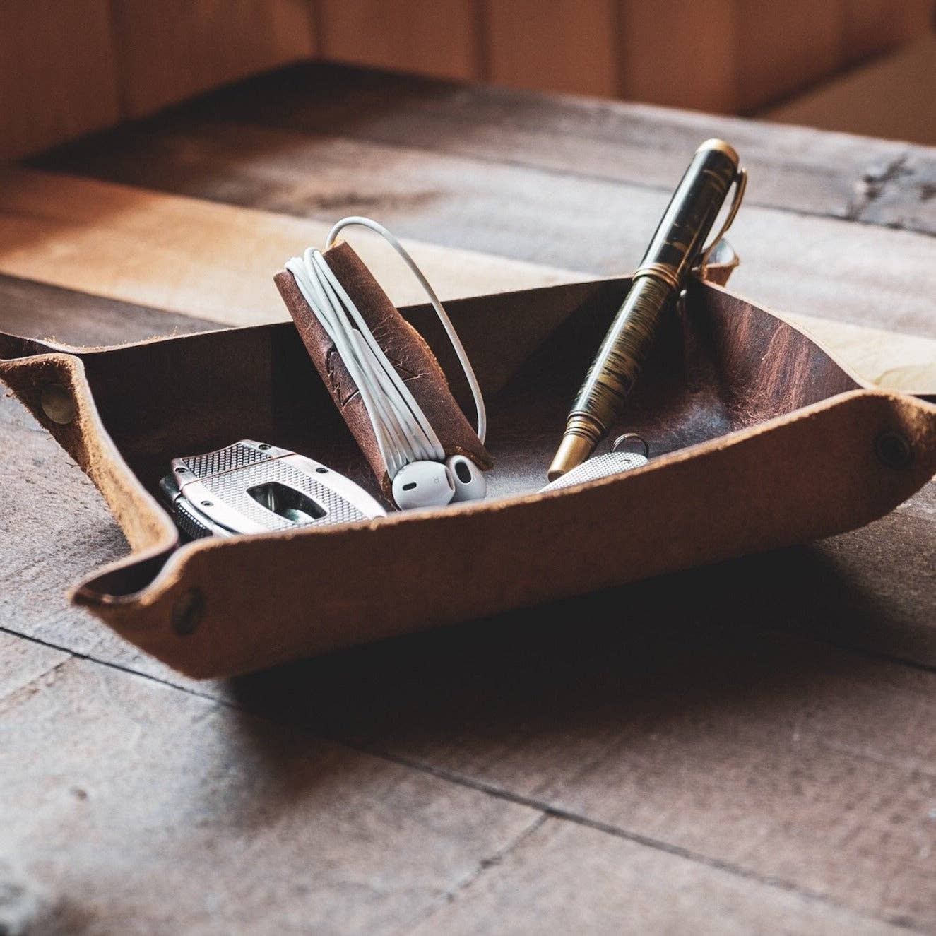 The Tumbledown | Leather valet tray: Autumn Harvest