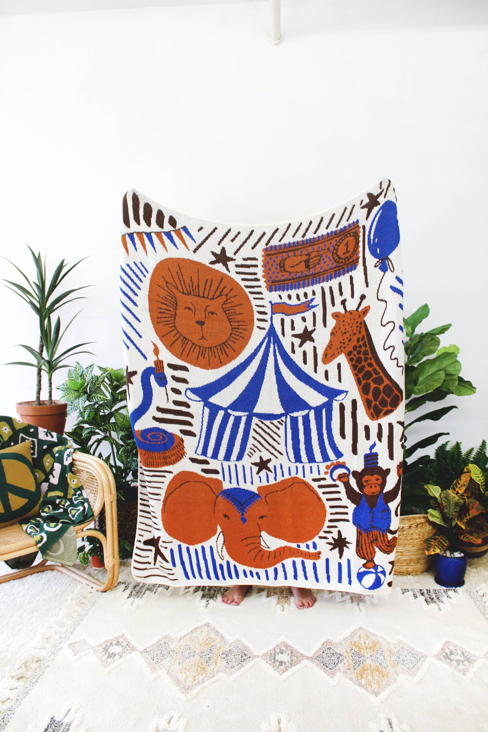 Calhoun & Co. - Life's A Circus Knit Blanket - Image 2