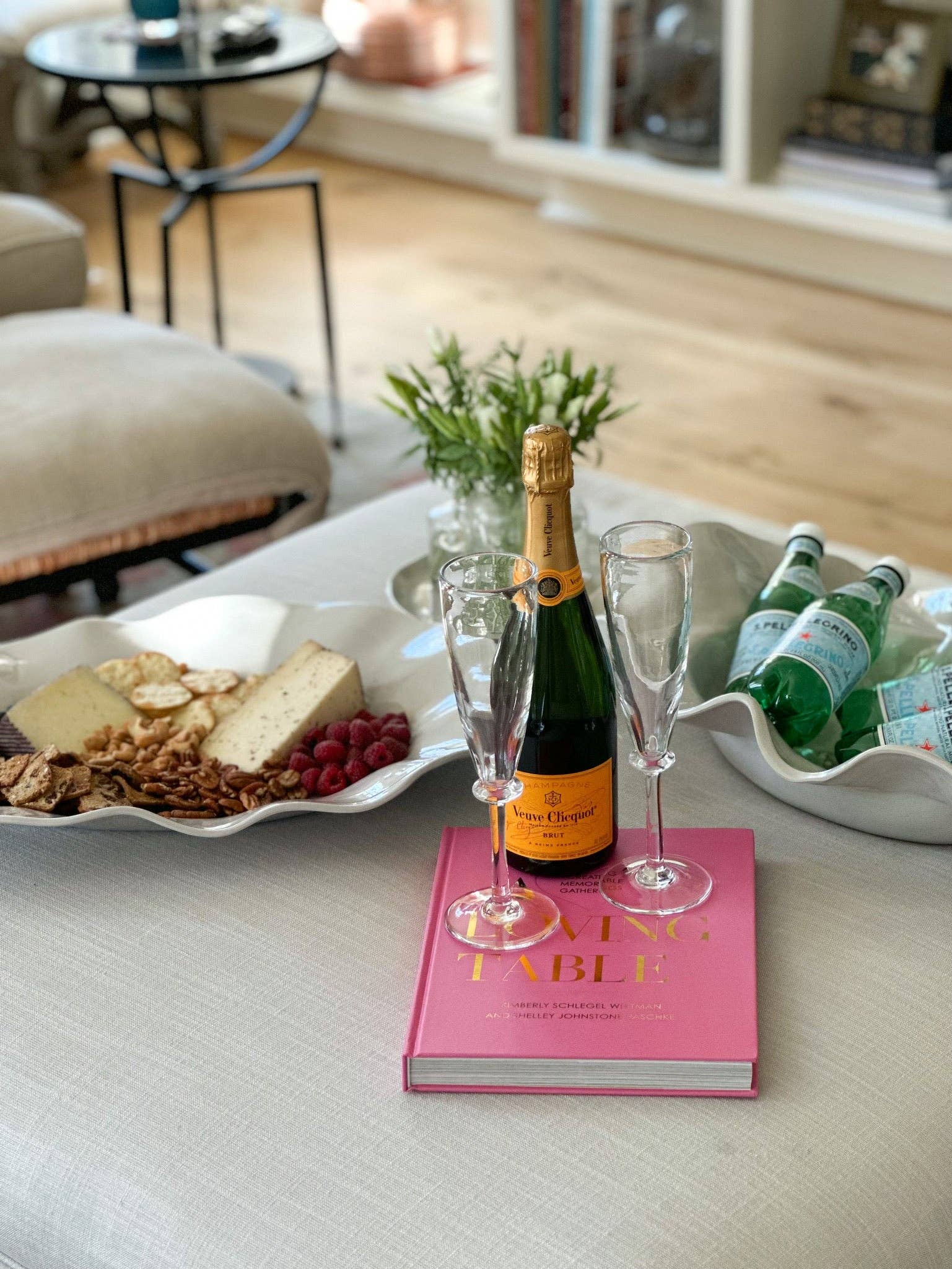 Relish - Large wavy one of a kind serving bowl 100% melamine BPA free - Image 4