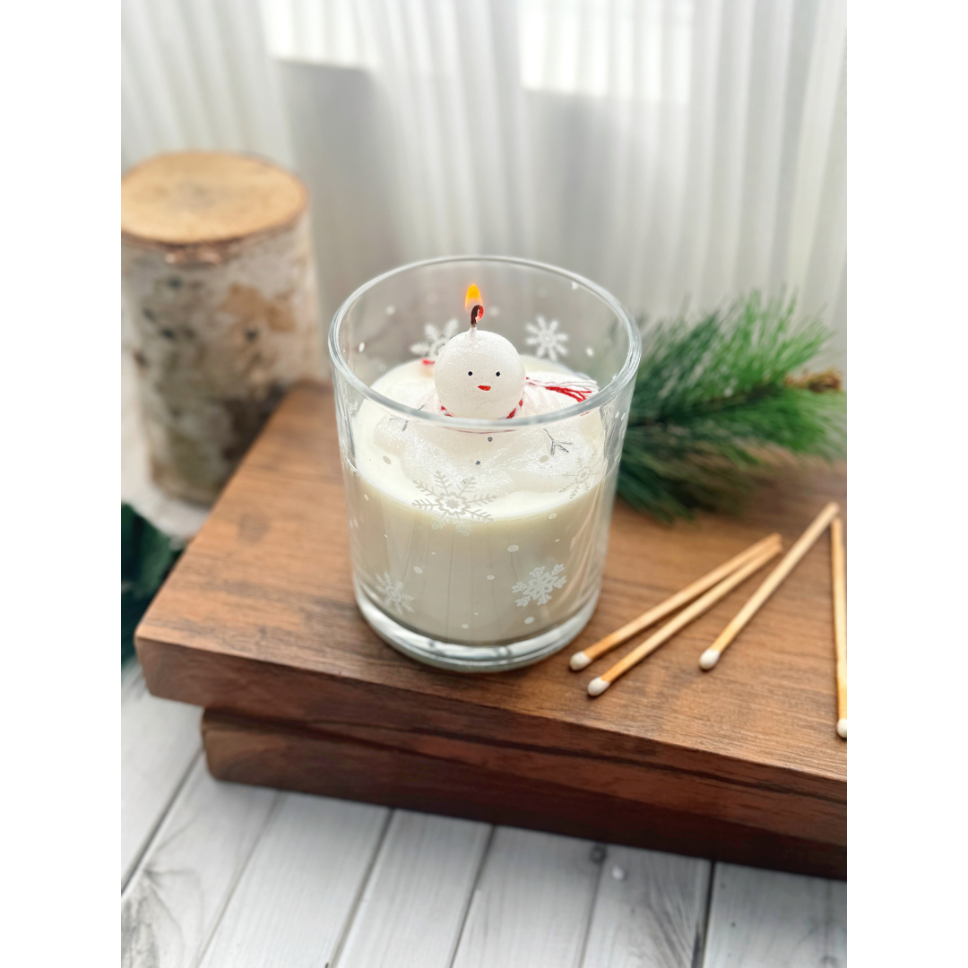 10oz Melting Snowman Art Candle